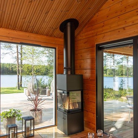 רובניימי Lakeside Holiday Home מראה חיצוני תמונה