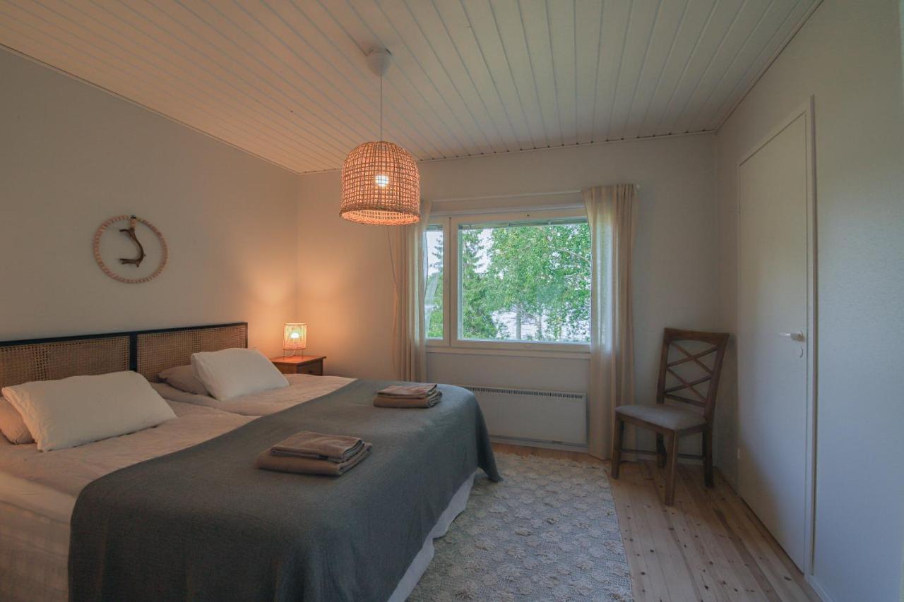 רובניימי Lakeside Holiday Home מראה חיצוני תמונה