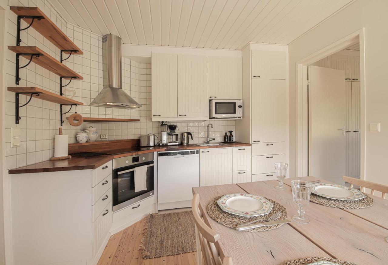 רובניימי Lakeside Holiday Home מראה חיצוני תמונה