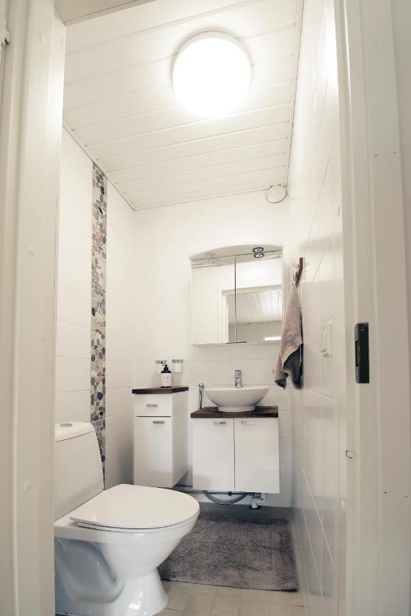 רובניימי Lakeside Holiday Home מראה חיצוני תמונה