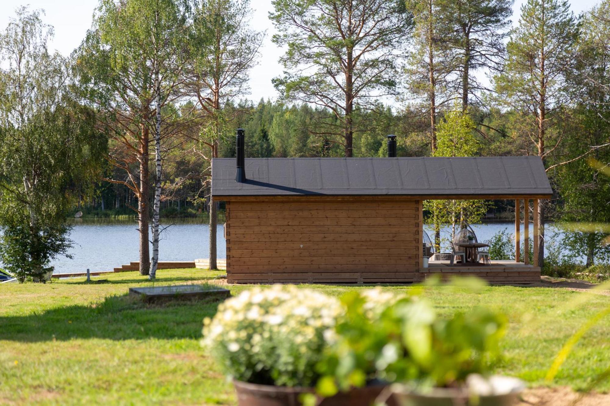 רובניימי Lakeside Holiday Home מראה חיצוני תמונה
